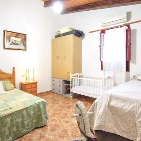 Spacious With Pool Near The In Alicante * La Marina