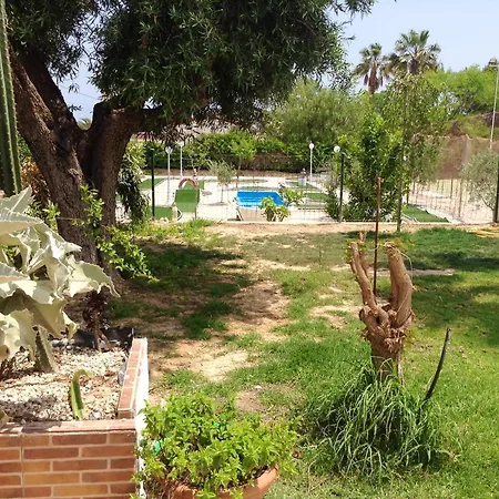Spacious With Pool Near The In Alicante