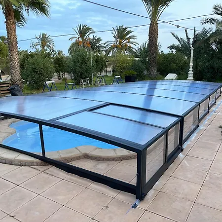Villa Spacious With Pool Near The In Alicante *